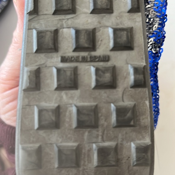 EUC Stuart Weitzman sequinned sneakers - Picture 12 of 14